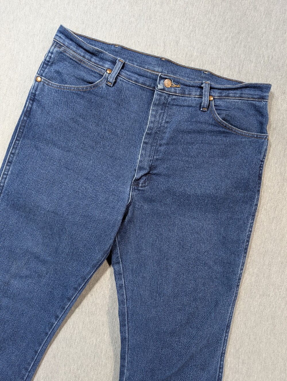 Wrangler Cowboy Cut Slim Fit Jeans Men's 35 X 32 Blue Active Flex